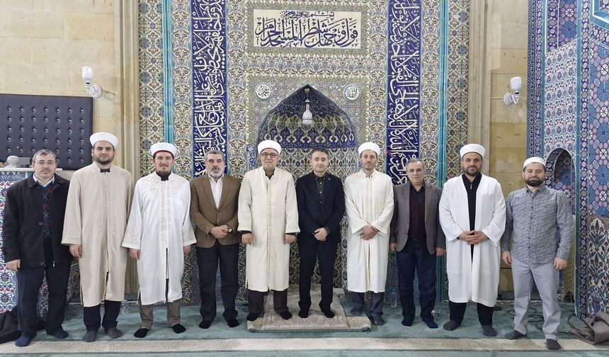 Osmanlı geleneği canlandı: Avanos’ta ‘enderun usulü’ teravih