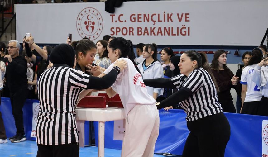 Nevşehir’de nefes kesen mücadele: grup müsabakaları sona erdi