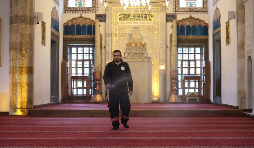 Belediyeden Ramazan hamlesi: Camiler mis gibi kokacak