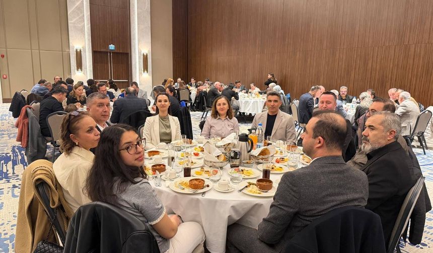 Nevşehir’de sağlık camiası Tıp Bayramı’nda aynı sofrada buluştu