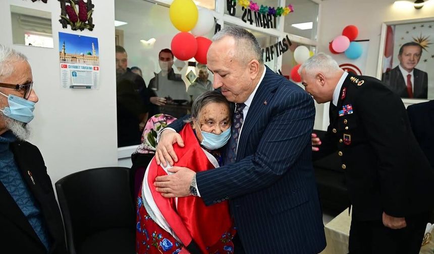 Nevşehir’de bayramın en duygusal anları: Vali Fidan’dan anlamlı ziyaret