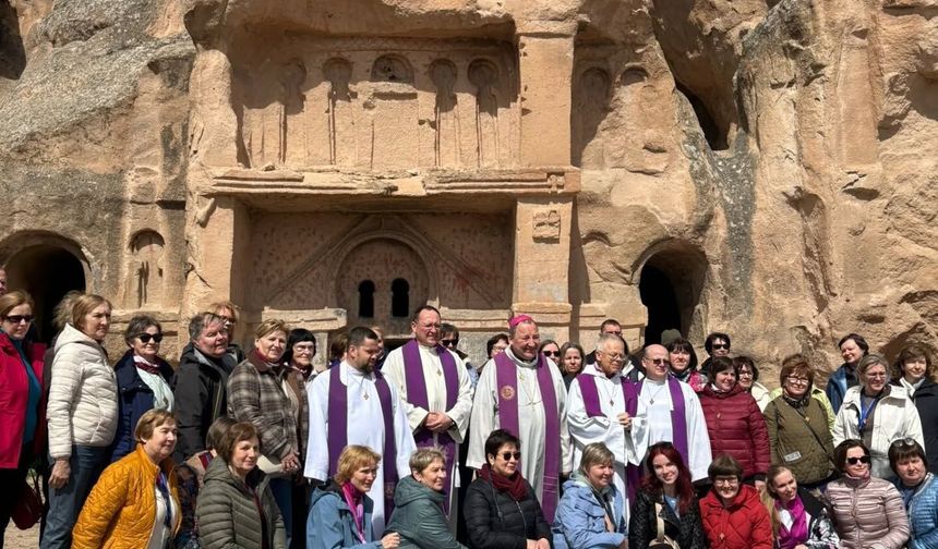 Gülşehir’in tarihi mirası Açıksaray, yabancı turistlerin ilgi odağı