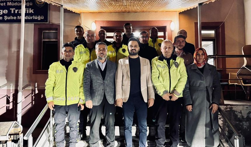 AK Parti Nevşehir heyetinden polislere moral ziyareti
