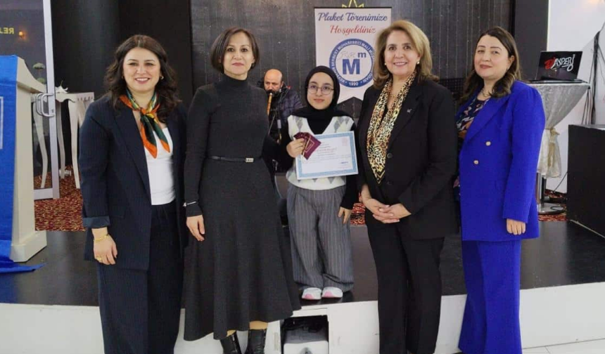 Nevşehir’de genç yetenekler ödüllendirildi