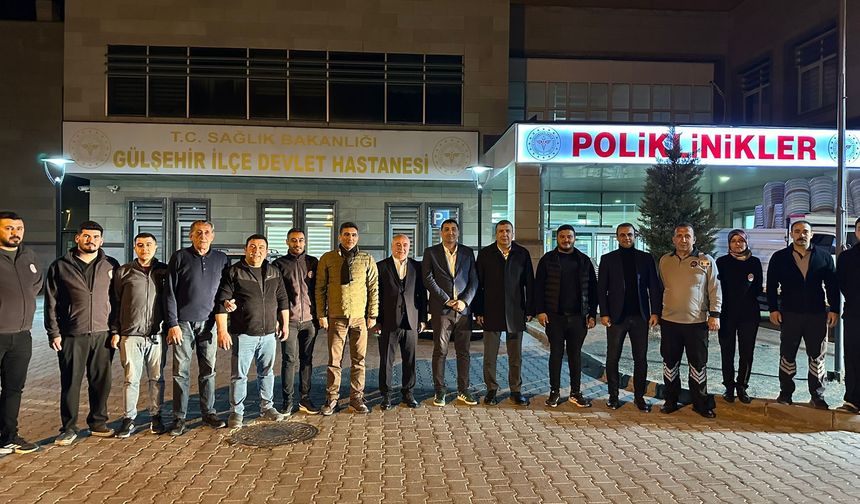 Tartar, sağlık çalışanlarıyla iftar programında bir araya geldi