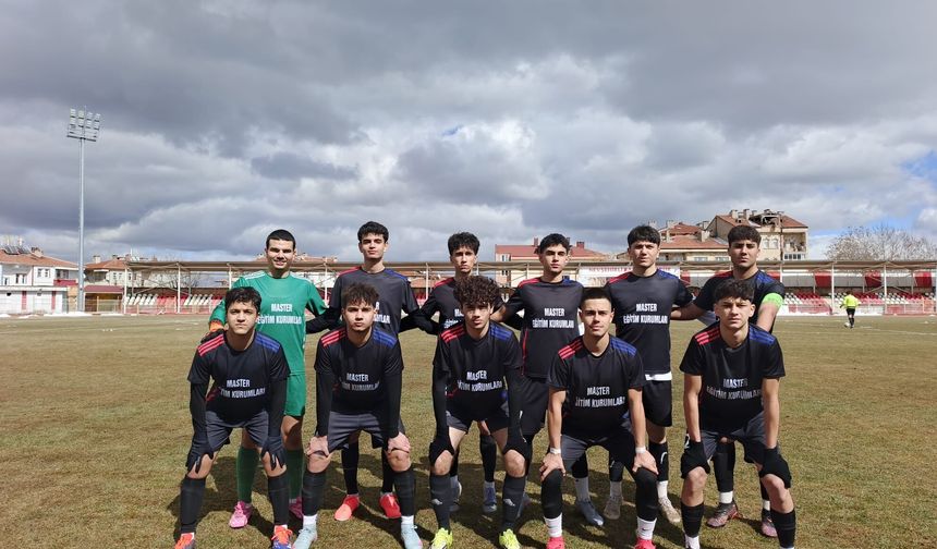 Nevşehir Gücüspor U-16 takımı namağlup şampiyon