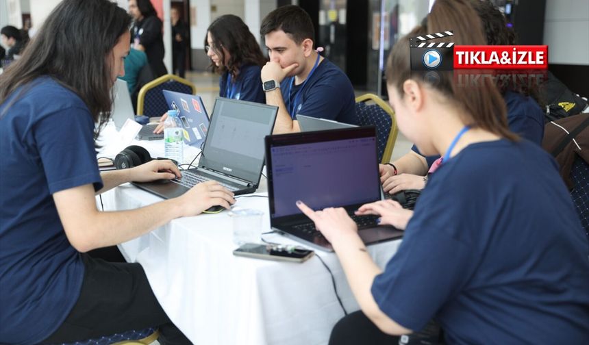 Gençleri uzayla buluşturan "Astro Hackathon" etkinliği Nevşehir'de başladı