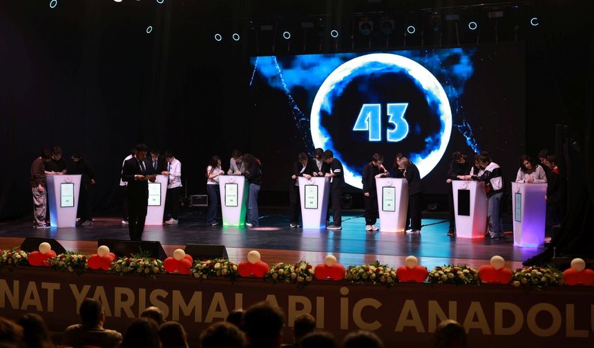 12 ilden gençler NEVÜ’de bölge finallerinde yarışıyor