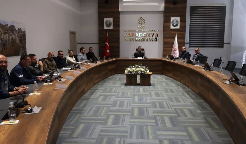 Kapadokya’da dikkat çeken toplantı: ATV ve cip işletmeleri tek çatı altında