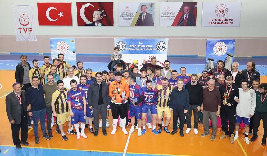 Ürgüp’te futsal heyecanı sona erdi: Şampiyon belli oldu