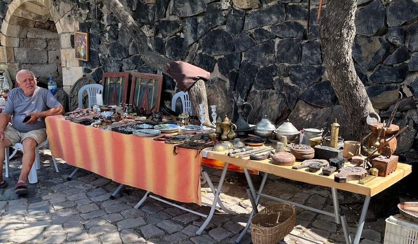 Kapadokya’da kültürel hareketlilik: antika pazarı kapılarını açıyor