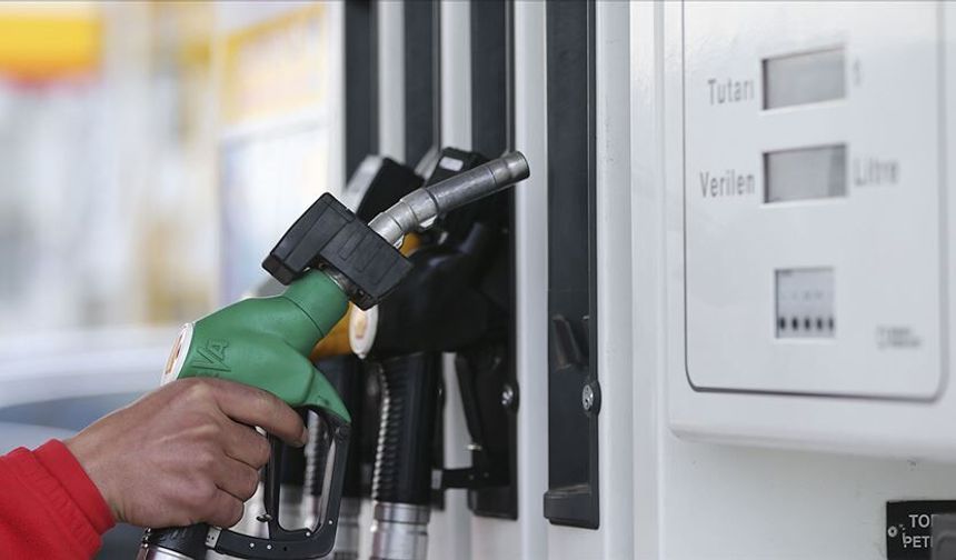 Sürücülere kötü haber: Benzin ve motorine gece yarısı zam