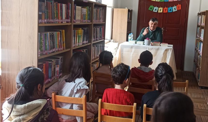 Yazar Osman Aytekin Nevşehir’de öğrencilerle buluştu