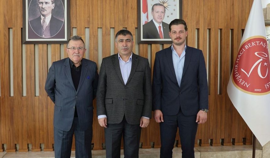 Hayırsever iş insanı Ertaş’tan Rektör Aktekin’e ziyaret