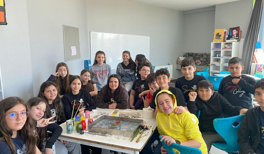 Geleneksel sanatlara ilgi artıyor: Nevşehir’de ebru etkinliğine yoğun ilgi