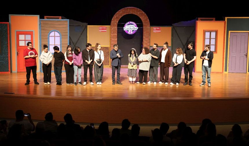 Kahkaha dolu gece: Çok Güzel Hareketler 2 Nevşehir’i coşturdu