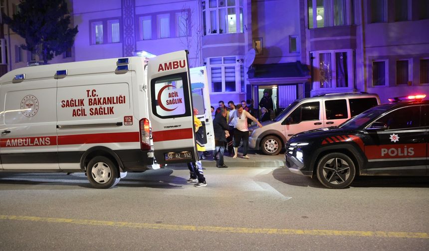 Eşini öldüren adam tedavi gördüğü hastanede hayatını kaybetti