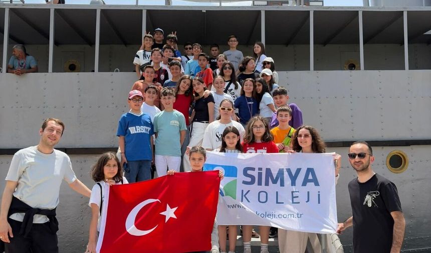 Tarsus’tan Akdeniz’e unutulmaz gezi: Simya Koleji öğrencilerinden Mersin turu