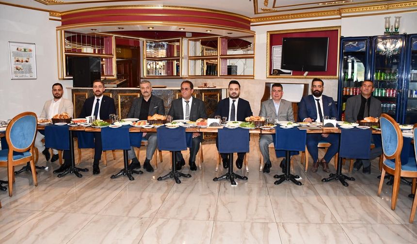 Cumhur İttifakı adayı Mustafa Özer projelerini anlattı