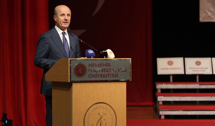 Diploma alan gençlere uyarı! YÖK Başkanı Özvar Nevşehir'de konuştu