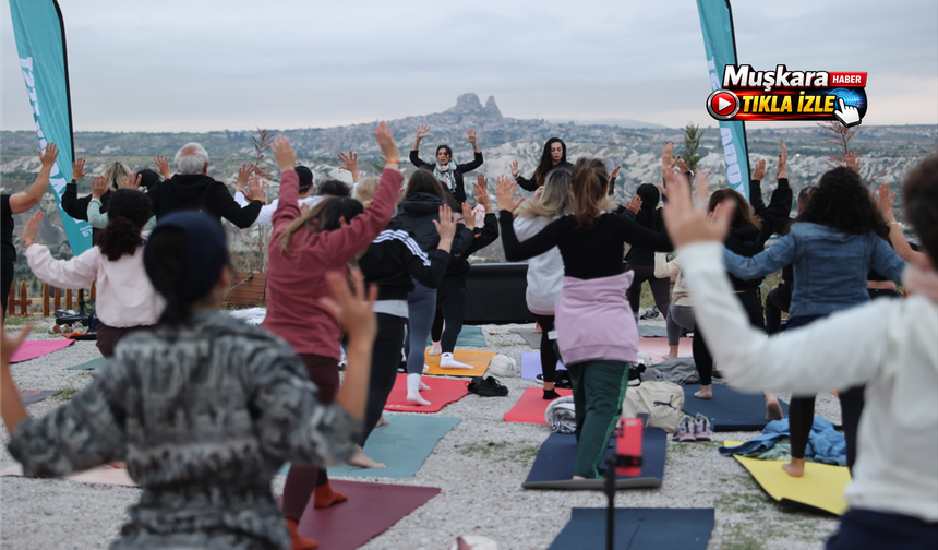 Kapadokya'nın büyüleyici atmosferinde yoga ve meditasyon