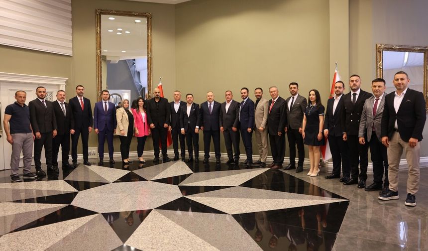Ankara’da Nevşehir buluşması: Rasim Arı, Ali Fidan’ı ziyaret etti