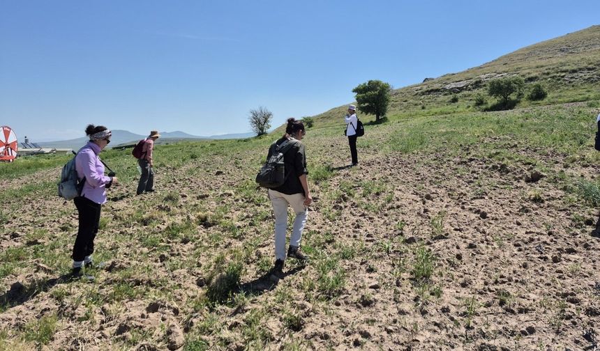 Kapadokya'da heyecanlandıran araştırma: Tarihin izleri tek tek aranıyor