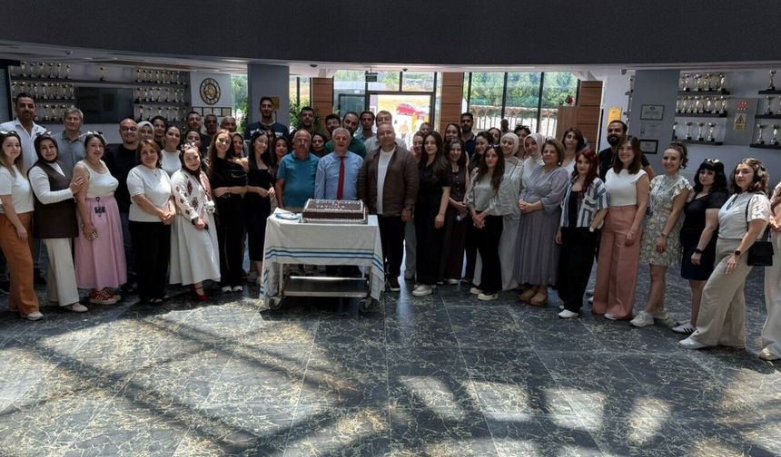 Simya Koleji'nde duygu dolu kapanış: Yeni eğitim yılının yol haritası belirlendi