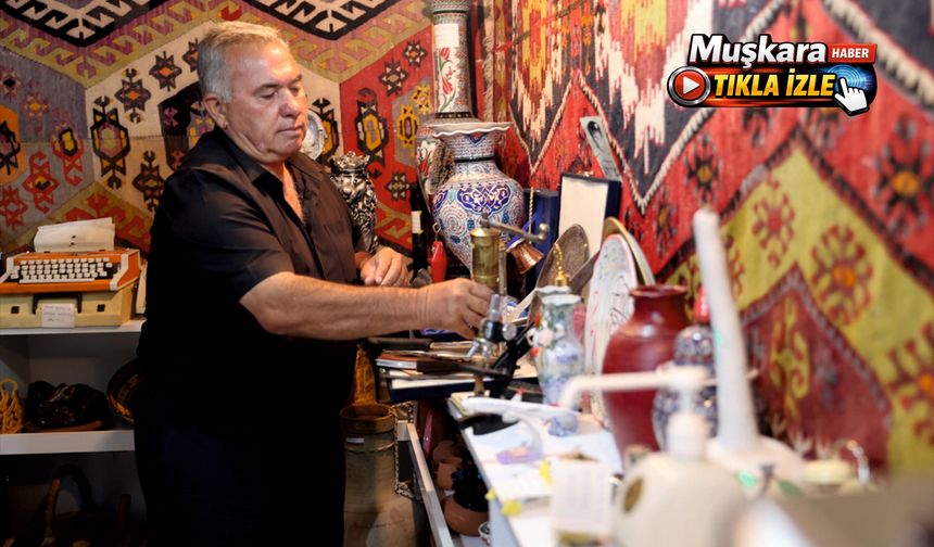 Nevşehir'de vefat eden komşularının eşyalarını topladı, evini hatıra müzesine çevirdi