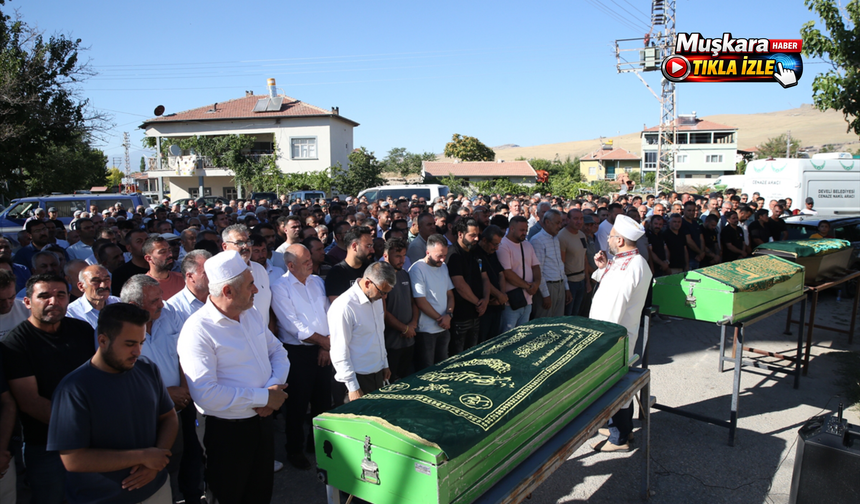 Nevşehir’deki kazada can veren anne ve iki oğlu son yolculuğuna uğurlandı