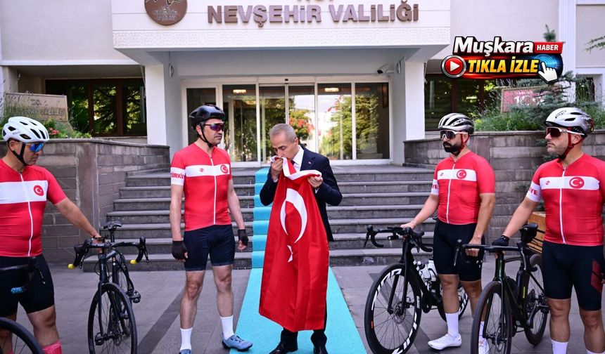 Nevşehir’den yola çıkan bisikletçiler, Türk bayrağını Ömer Halisdemir’in kabrine ulaştıracak