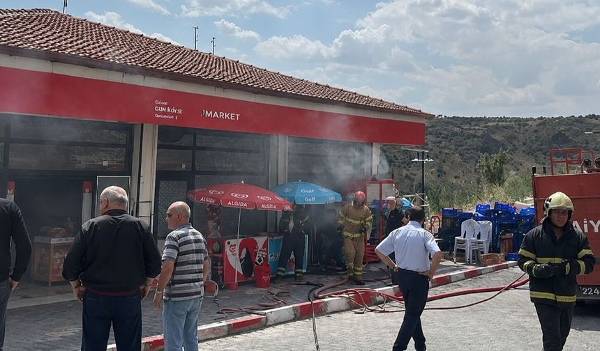 Nevşehir’de markette yangın paniği: İtfaiye ekipleri seferber oldu