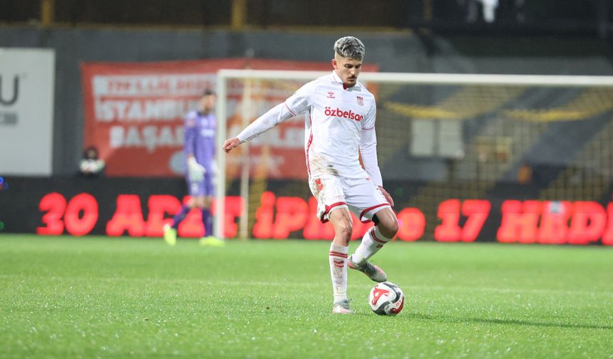 Süper Lig ekipleri peşindeydi: Nevşehirli futbolcu kararını verdi