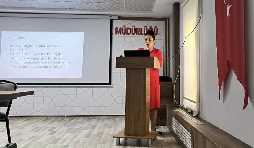 NEVÜ’den meslek personeline etik karar eğitimi