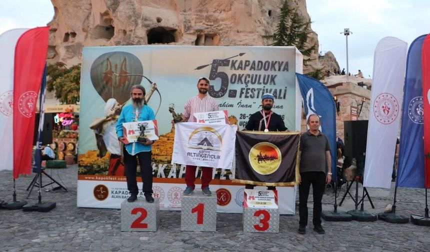 Uçhisar’da geleneksel okçuluk müsabakaları renkli görüntülere sahne oldu