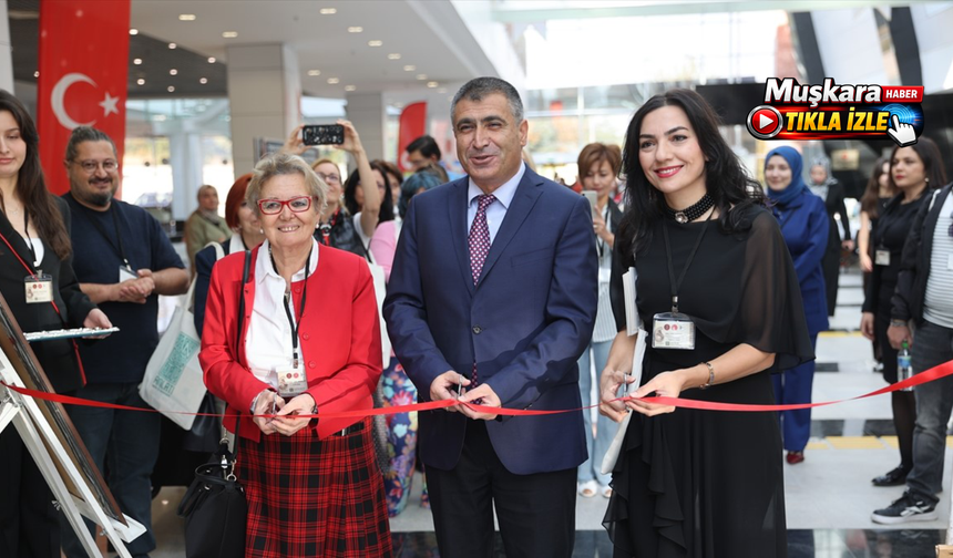 NEVÜ’de “Vefa” buluşması: Edebiyat ve sanat bir arada