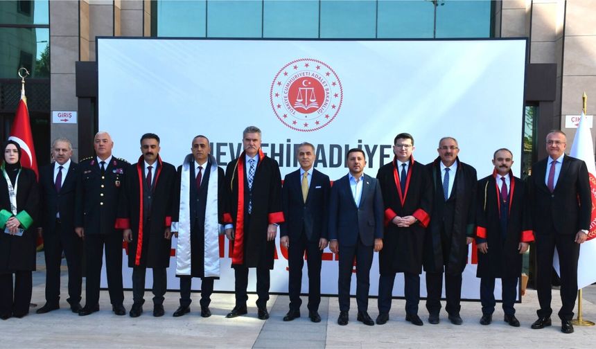 Nevşehir’de adli yıl törenle açıldı
