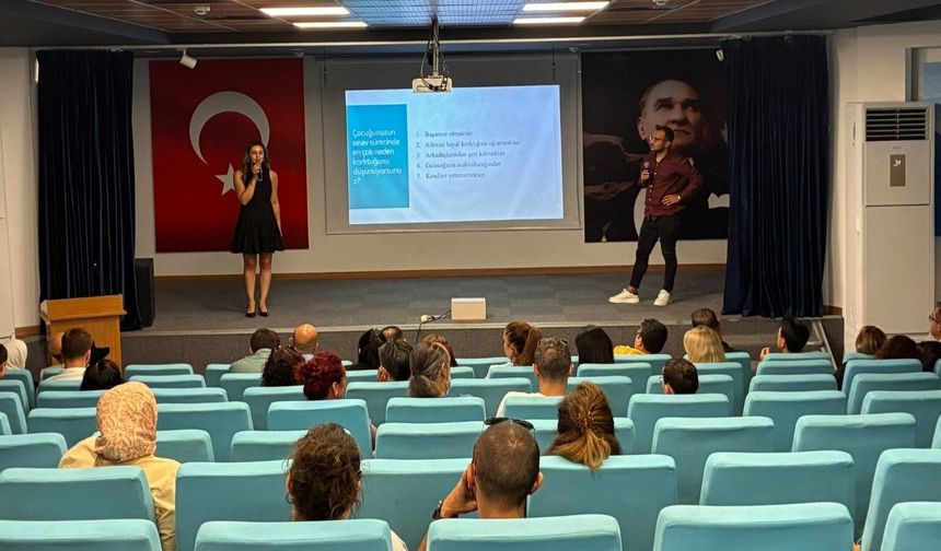 Nevşehir Simya Kolejinde sınav süreci velilerle değerlendirildi