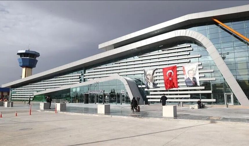 Kapadokya Havalimanı’nda yolcu sayısı 100 bin sınırına dayandı