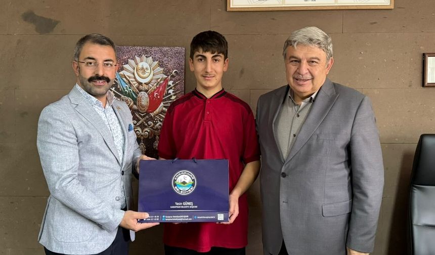 Bedirhan fen lisesini kazandı: Karapınar’dan başarısına destek