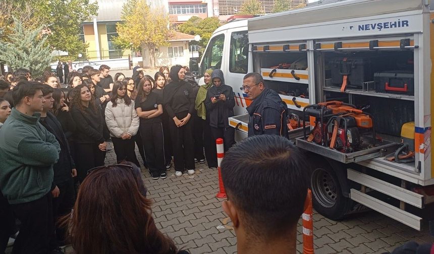 Nevşehir’de öğrenciler afetlere karşı hazırlık için harekete geçti!