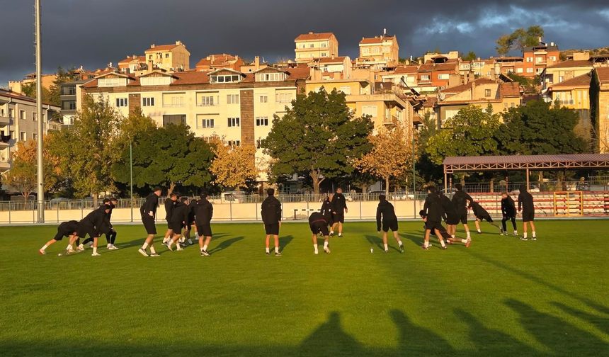 Nevşehir Spor sahaya indi: PGL öncesi çift antrenman mesaisi