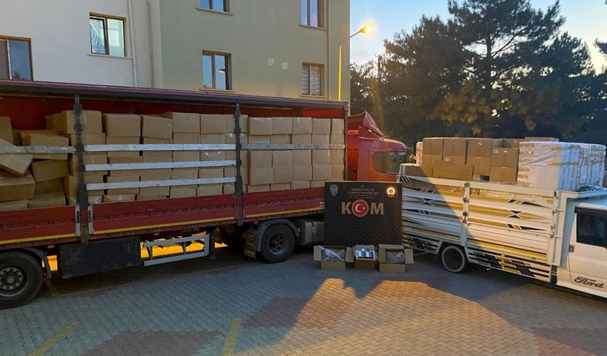 Nevşehir’de 2 araçtan 12 tonun üzerinde tütün çıktı!