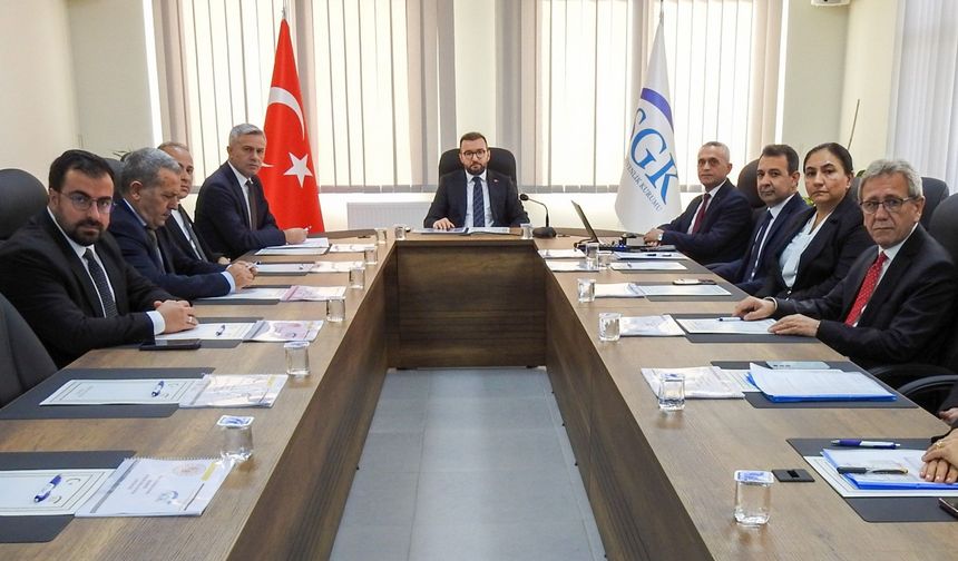 Nevşehir SGK’da dikkat çeken toplantı: Başkan Elitaş detaylı bilgi aldı