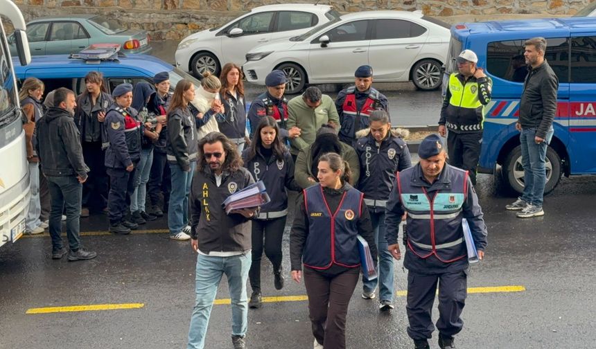 Nevşehir merkezli fuh*ş operasyonunda karar: 11 tutuklama!