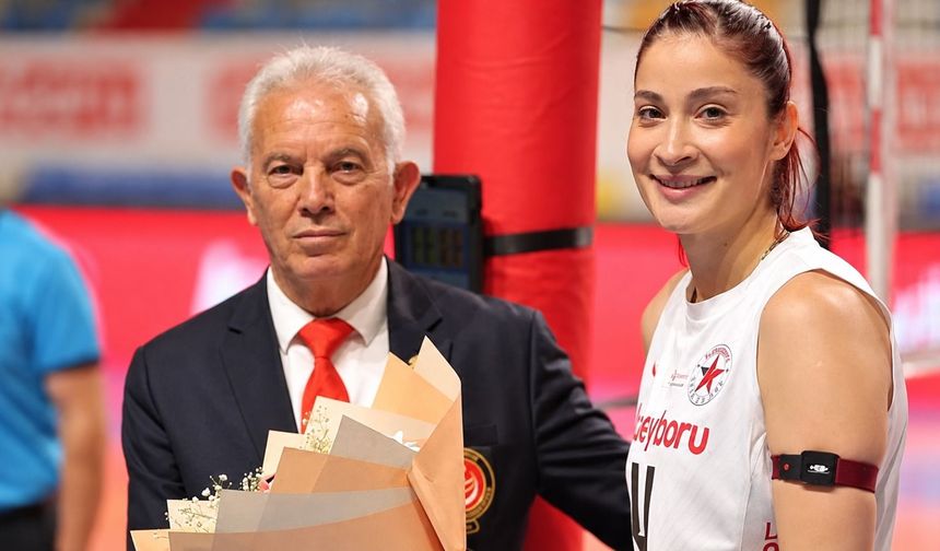 Nevşehir voleybolunda bir döneme veda: İlhan Ekici emekli oluyor