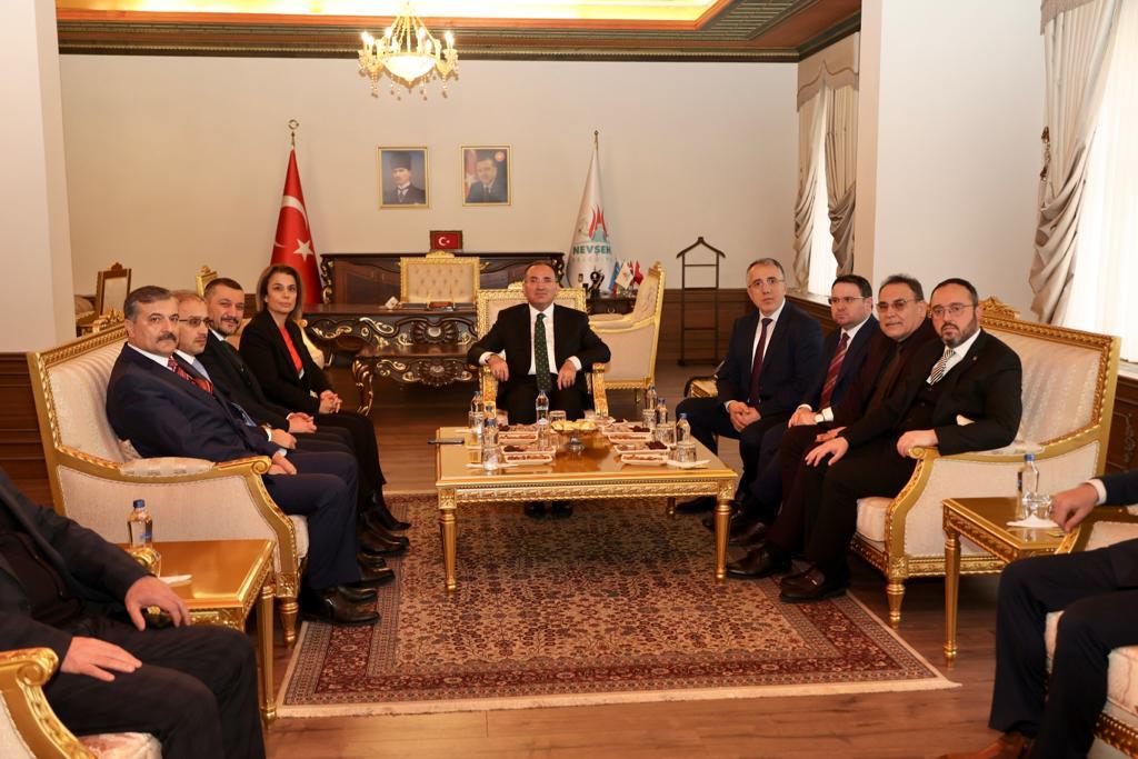 Adalet Bakanı Bozdağ, Nevşehir Belediyesi’ni ziyaret etti (2)