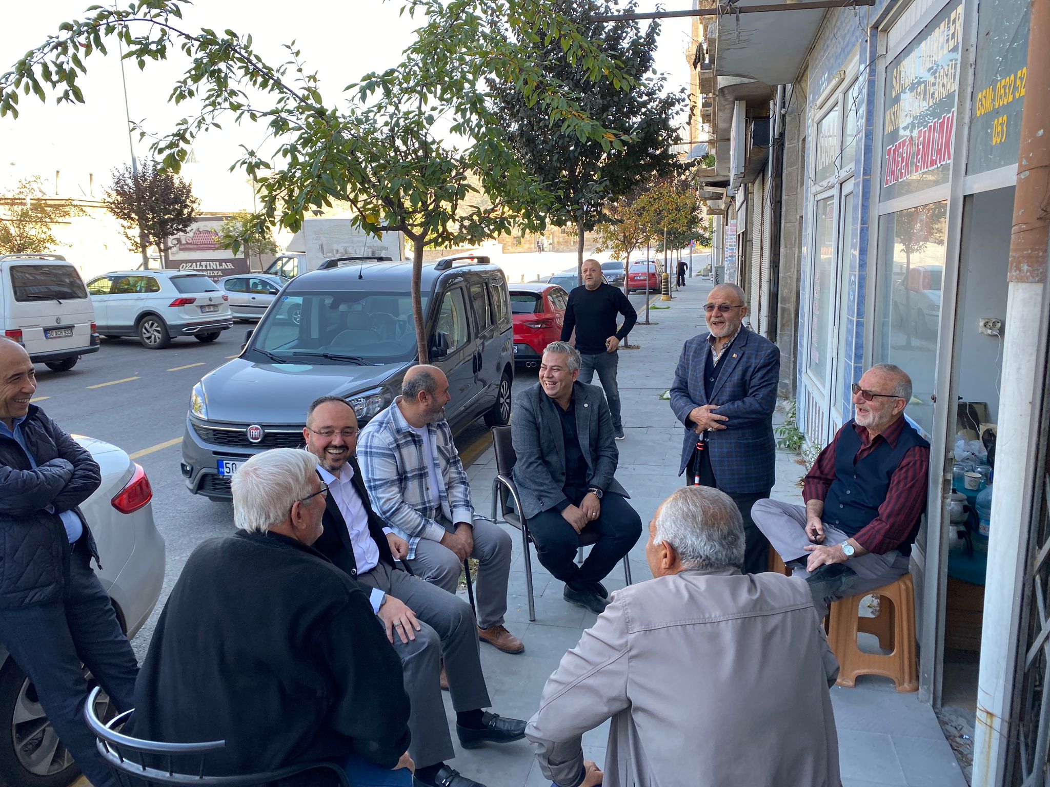 Kemikkıran, şehrin her köşesinde esnaf ziyaretini sürdürüyor (4)