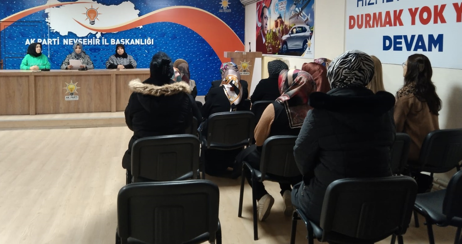 AK Parti Nevşehir Kadın Kolları Kadına yönelik şiddetle mücadelede kararlıyız (2)