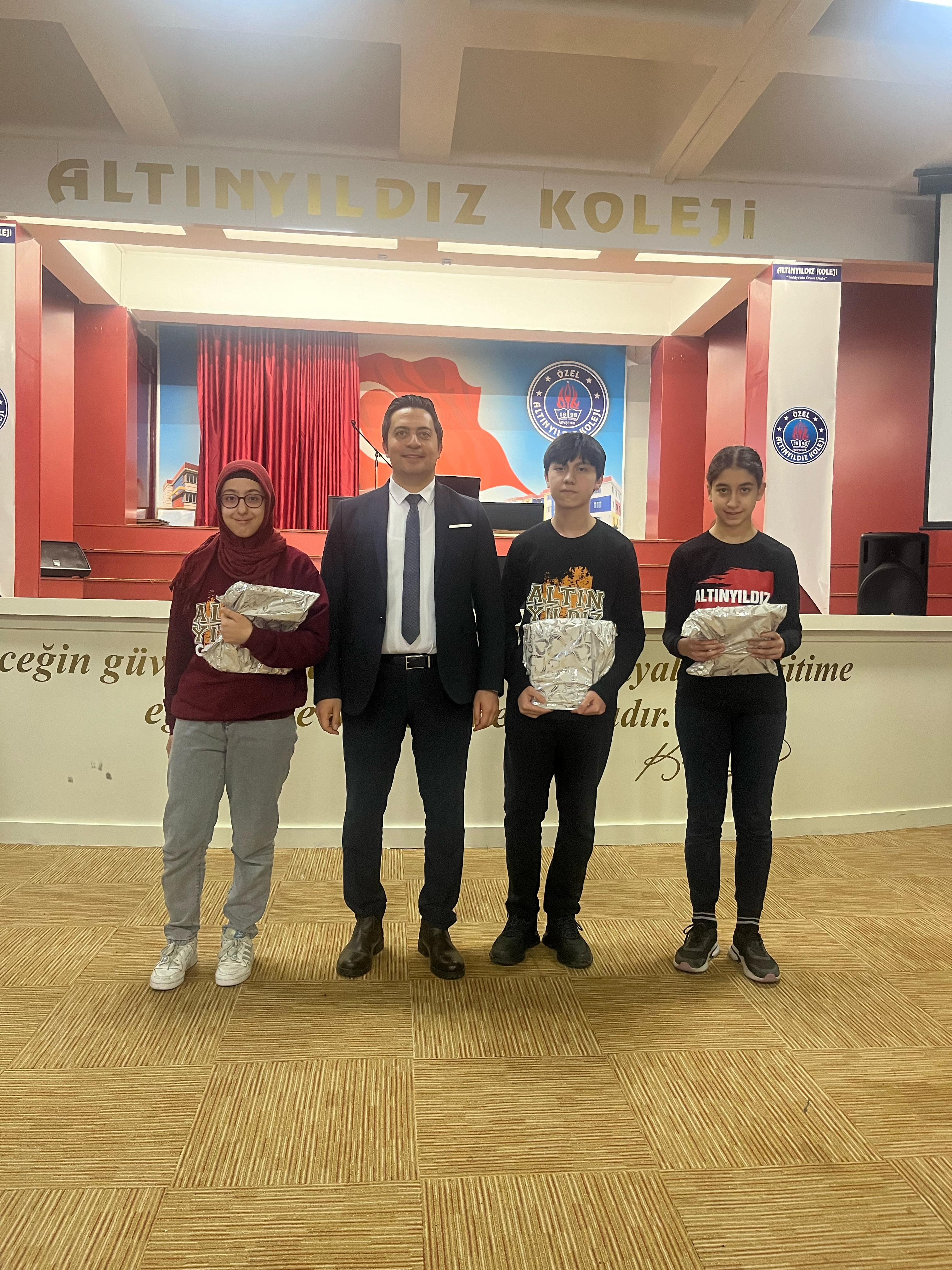 Altınyıldızlı öğrencilerden deneme sınavında Türkiye derecesi (2)